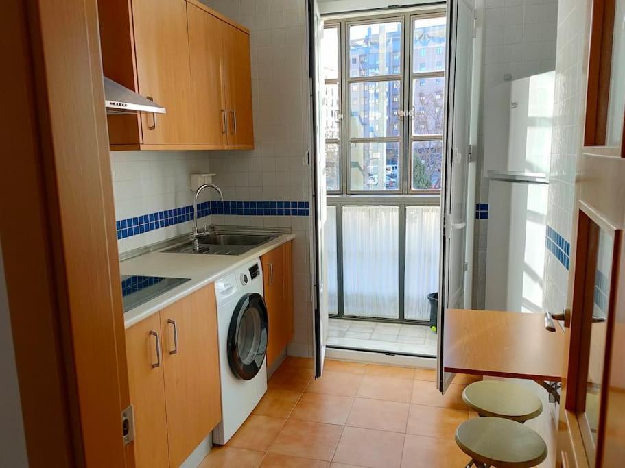 Apartamento Plaza De San Bernardo 4 Sevilla Eksteriør billede