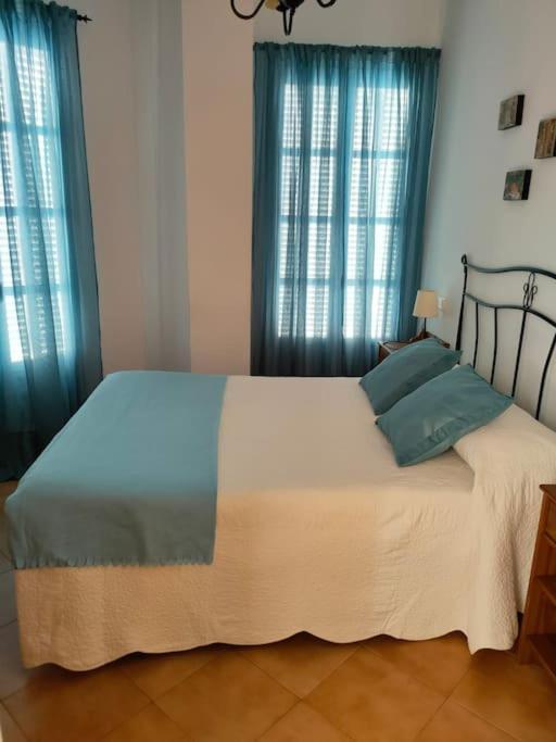 Apartamento Plaza De San Bernardo 4 Sevilla Eksteriør billede